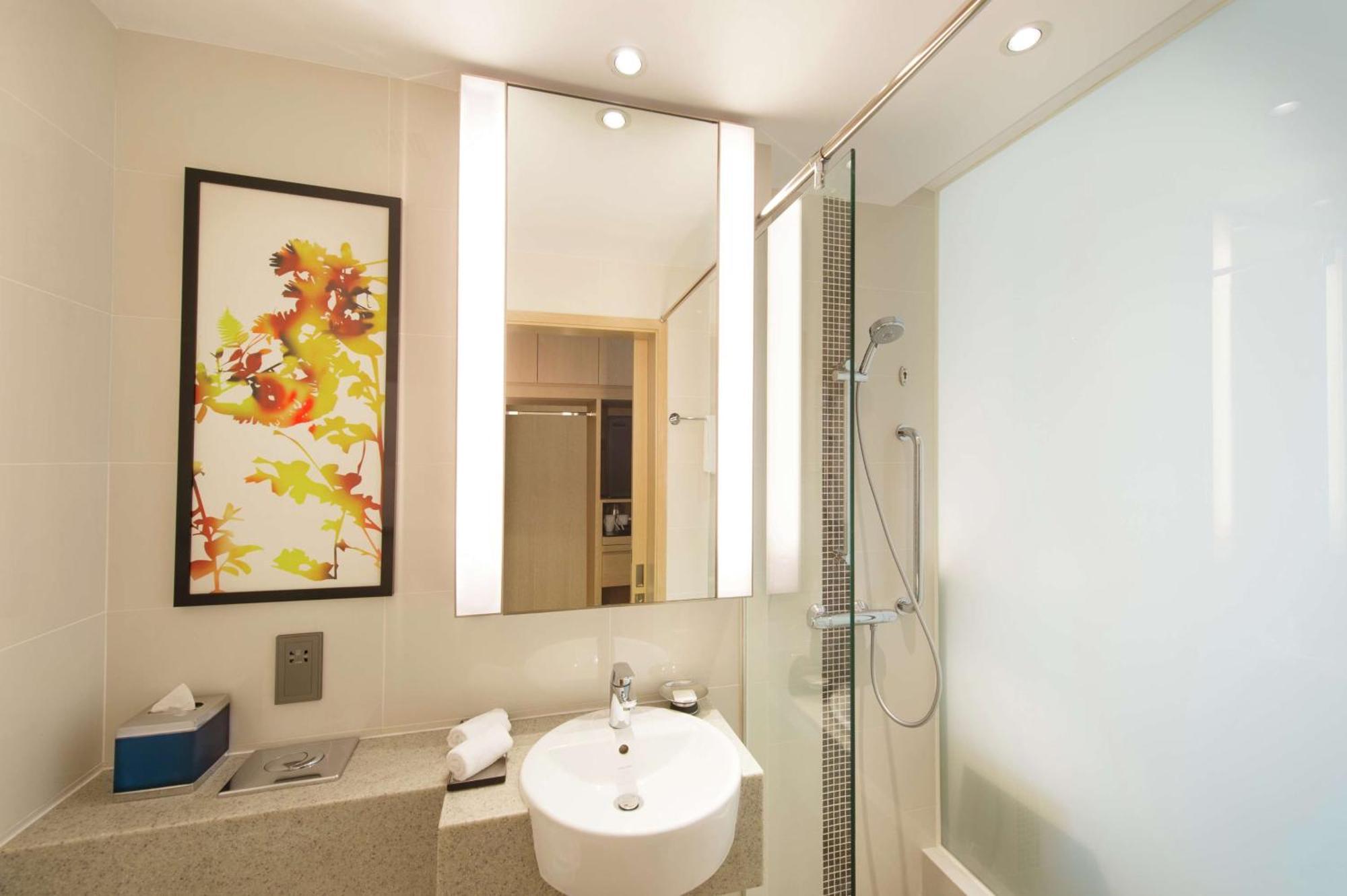 Hilton Garden Serangoon Khách sạn 4*